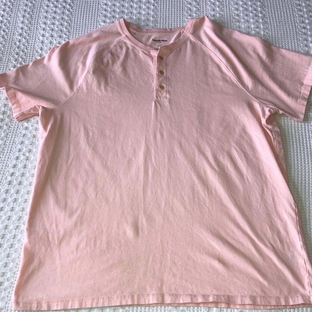 Men’s peach colored three button Henley by Goodfellow and Co. size extra large